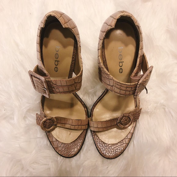 Bebe Snake Skin Buckle Heels! - Picture 3 of 5